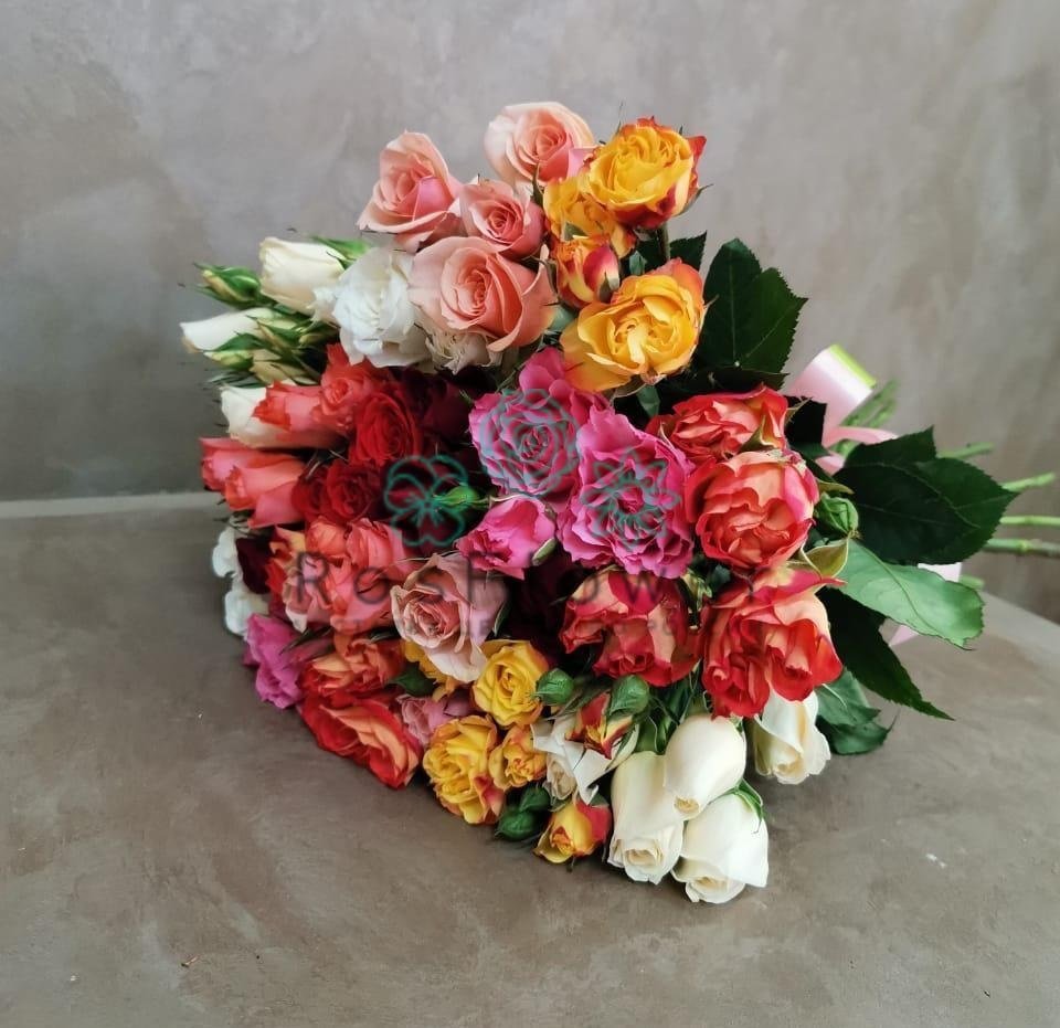 Букет цветов из: Розы в Воронежском