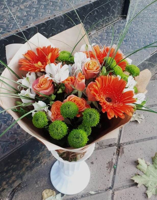 Букет цветов из: Герберы, Хризантемы, Альстромерии и Розы в Воронежском