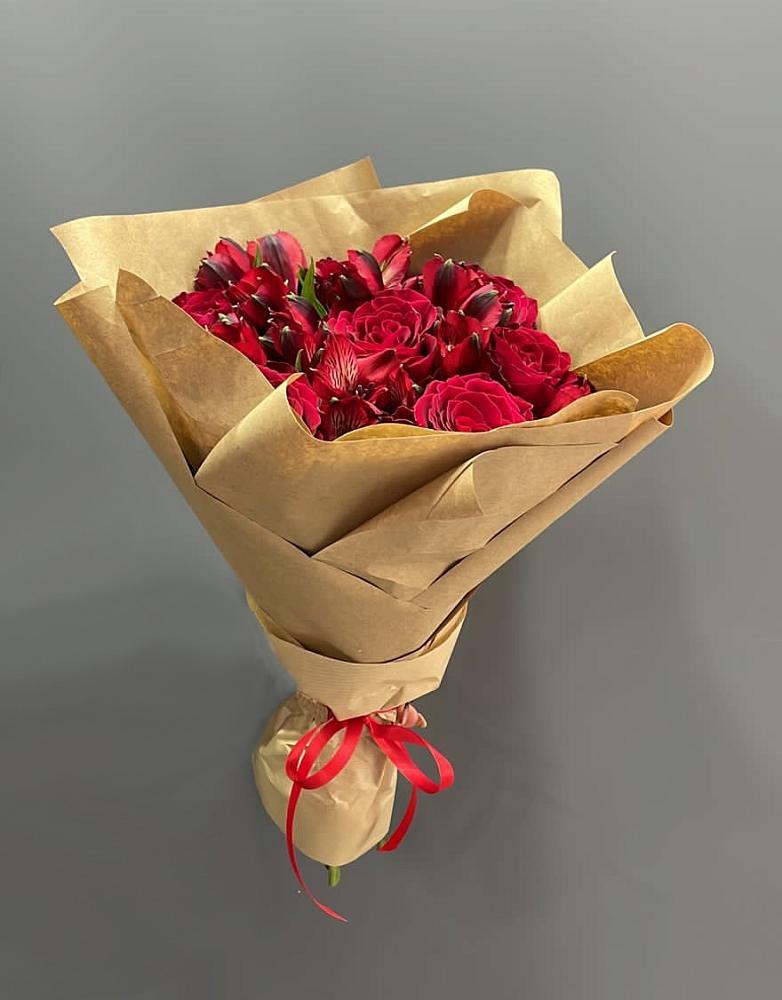 Букет цветов из: Альстромерии и Розы в Воронежском