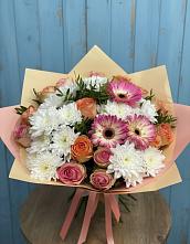Букет цветов из:  Розы, Герберы и Хризантемы в Воронежском