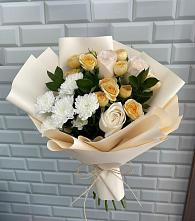 Букет цветов из:  Розы и Хризантемы в Воронежском