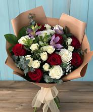 Букет цветов из:  Розы и Альстромерии в Воронежском