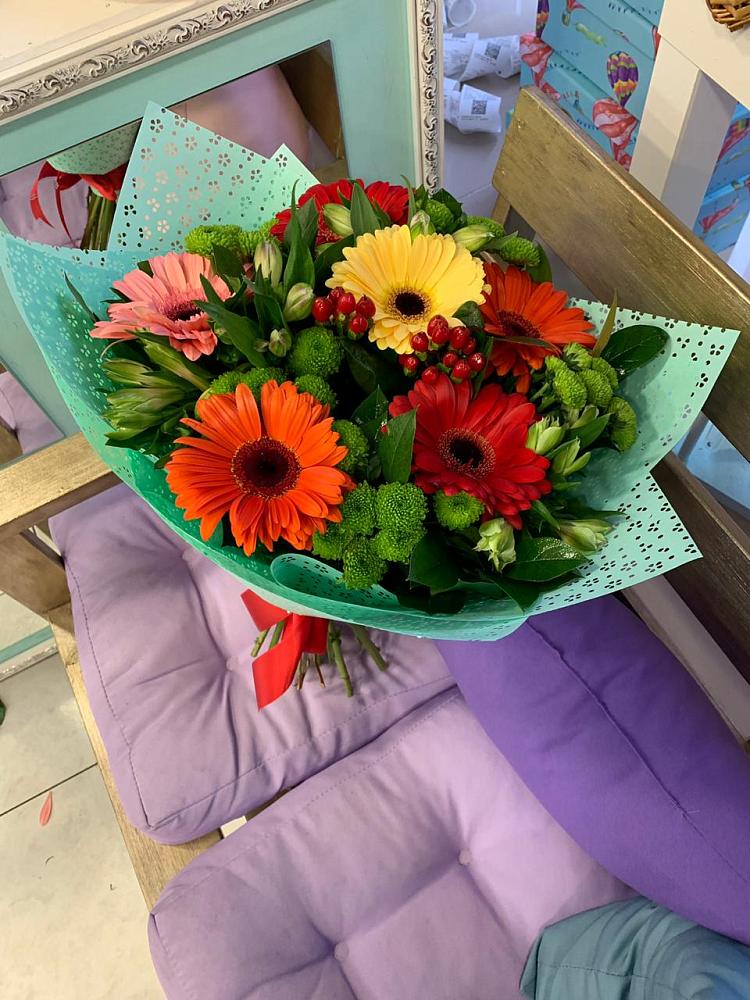 Букет цветов из: Герберы, Хризантемы и Альстромерии в Воронежском