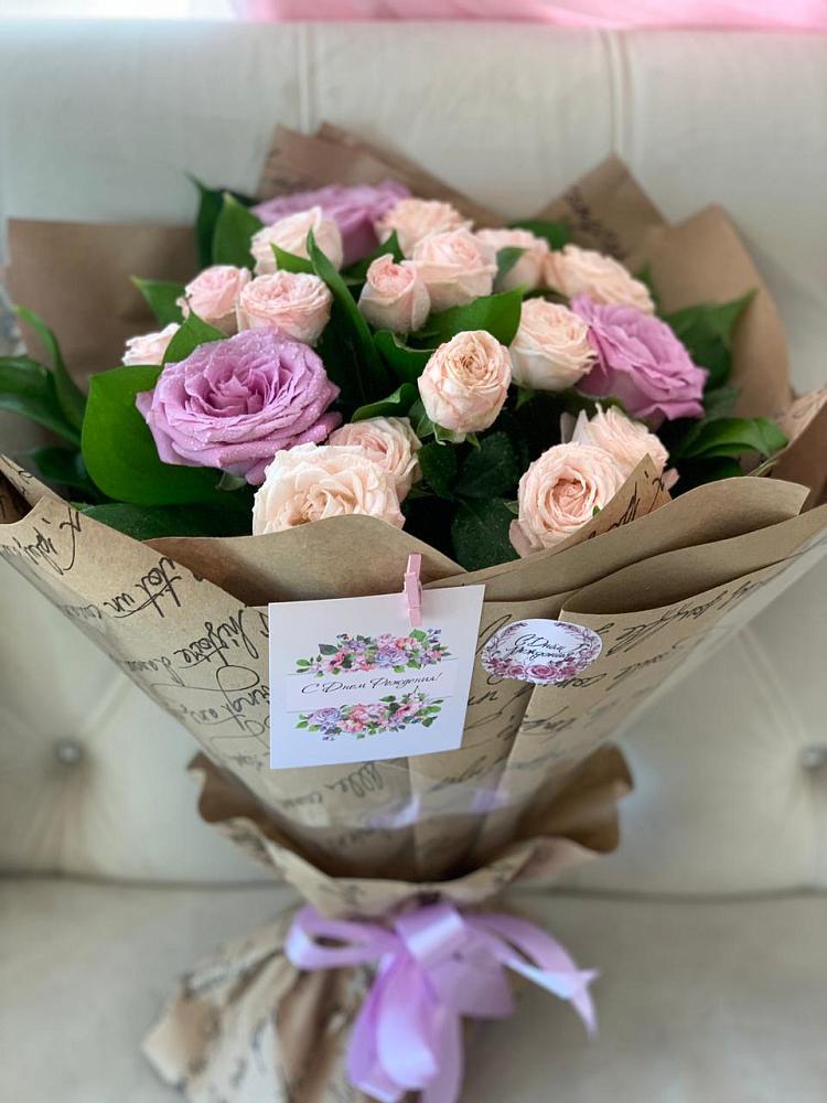 Букет цветов из: Розы в Воронежском