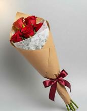 Букет цветов из:  Розы в Воронежском