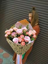 Букет цветов из:  Розы #REPLACE_PRED# Воронежском