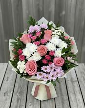 Букет цветов из:  Альстромерии, Гвоздики, Розы и Хризантемы в Воронежском