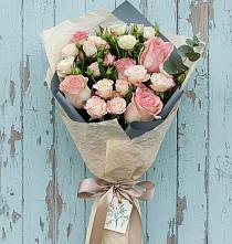 Букет цветов из:  Розы #REPLACE_PRED# Воронежском