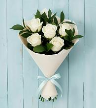 Букет цветов из:  Розы в Воронежском