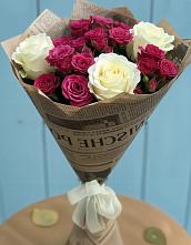 Букет цветов из:  Розы в Воронежском