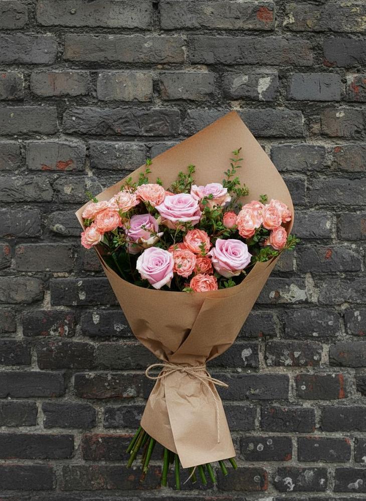 Букет цветов из: Розы в Воронежском