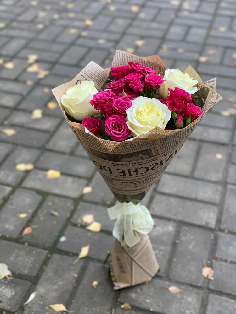 Букет цветов из: Розы в Воронежском