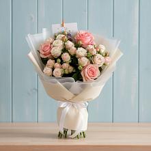 Букет цветов из:  Розы #REPLACE_PRED# Воронежском